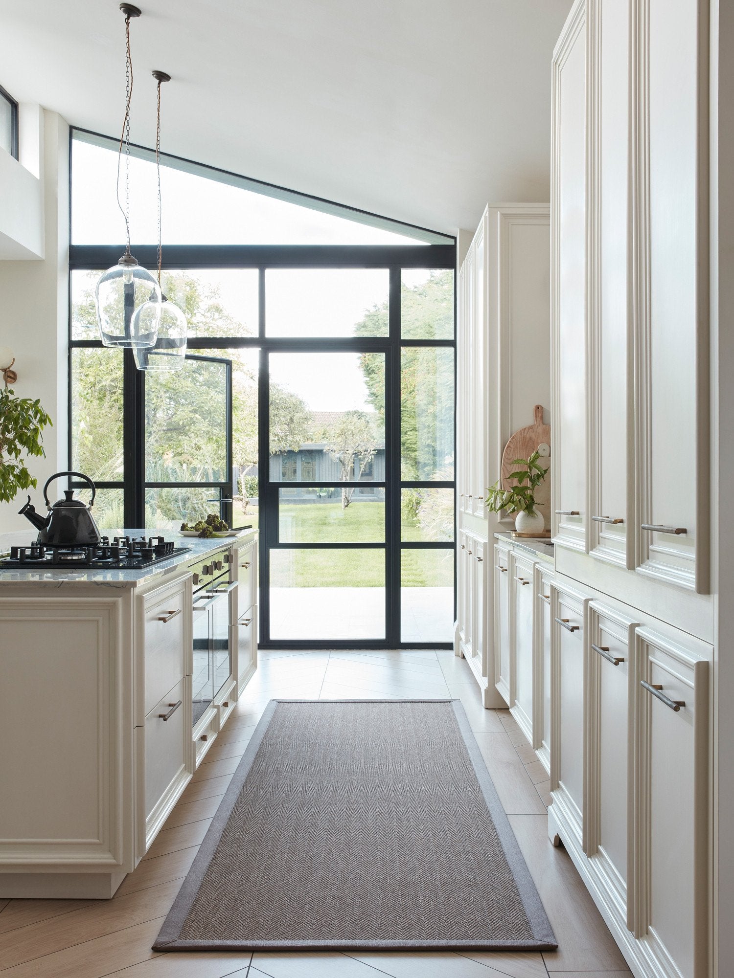 Indoor Outdoor Sisal Look Chevron Purbeck With Pecan Faux Cotton Border