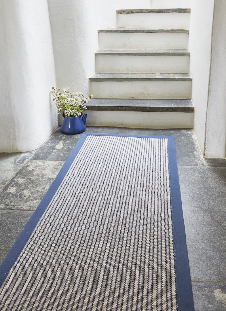 Wool Devonian Raleigh With Navy Cotton Border